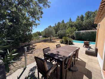 Maison Partagée Seniors | 400 EUR/mois | Besse-sur-Issole | Var | France